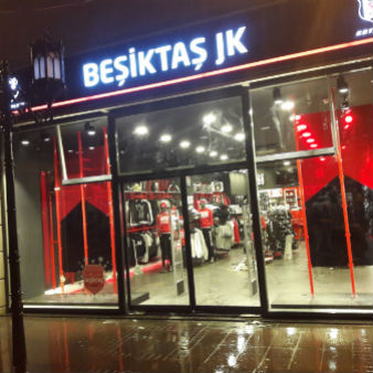 Otomatik Döner Kapılar